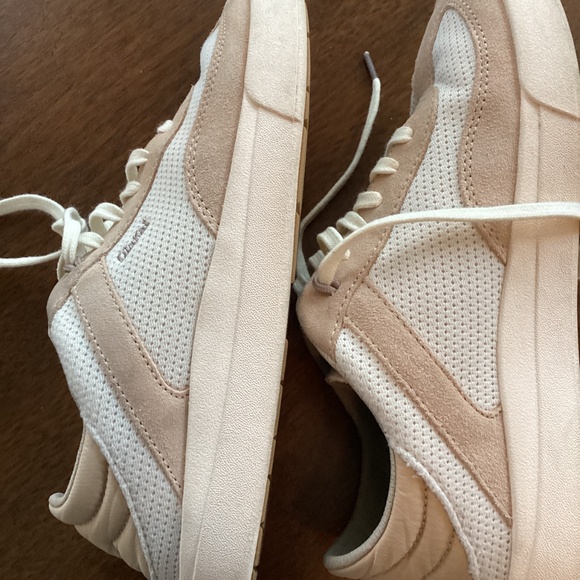 Olukai kilea women’s sneaker in tan sz7.5 - Picture 7 of 9